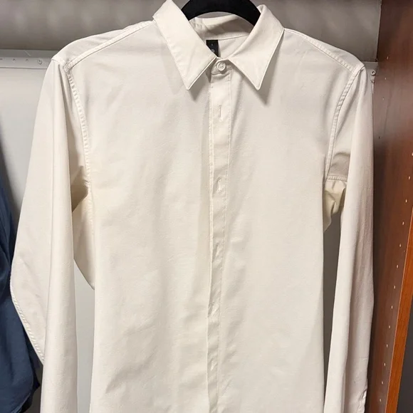 Lululemon Athletica white Dress Shirt size small - Picture 1 of 5